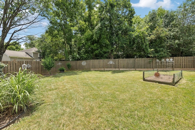 227 Riverbend Dr, Franklin, TN 37064 - fenced backyard featuring a garden