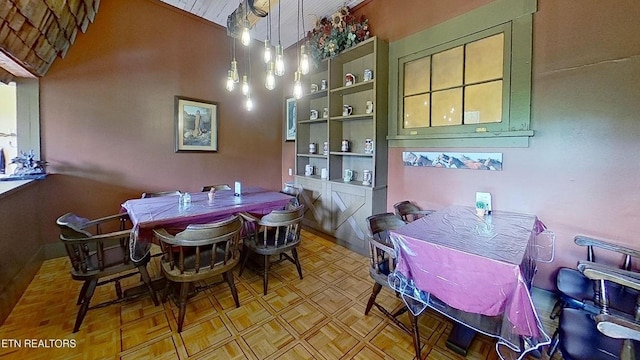 329 Wheeler Ln, Jamestown, TN 38556 - dining room featuring a chandelier