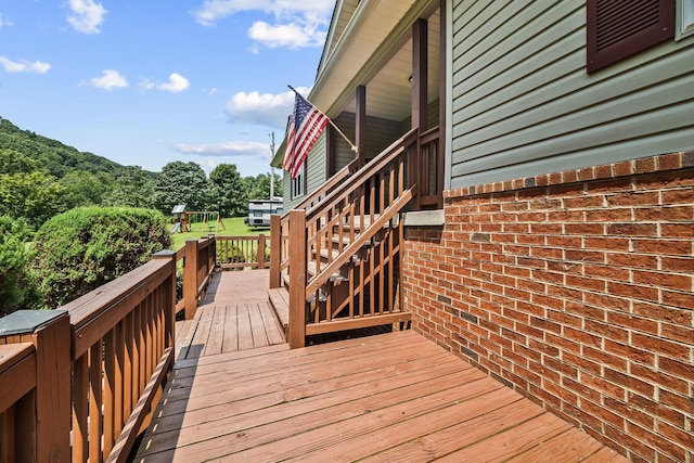 1134 Pee Dee Branch Rd, Cottontown, TN 37048 - deck with stairs
