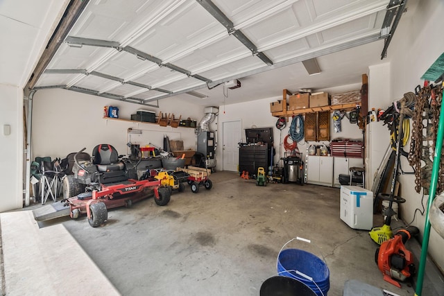 1134 Pee Dee Branch Rd, Cottontown, TN 37048 - garage featuring a workshop area