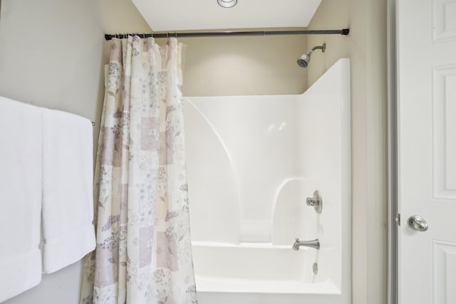 511 Derby Downs, Lebanon, TN 37087 - full bathroom with shower / tub combo
