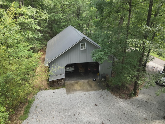 2664 Pineview Rd, Lobelville, TN 37097 - photo 5