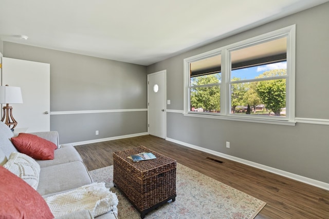 100 Eleazer Dr, Dickson, TN 37055 - living area with wood finished floors
