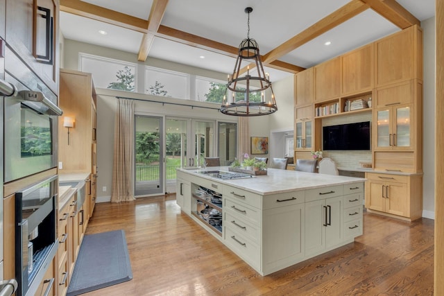 111 Hardingwoods Pl, Nashville, TN 37205 - kitchen featuring healthy amount of natural light, beamed ceiling, decorative backsplash, light wood-type flooring, and recessed lighting