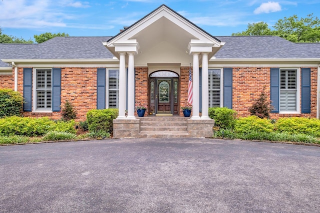 111 Hardingwoods Pl, Nashville, TN 37205 - view of front facade featuring brick siding and a shingled roof