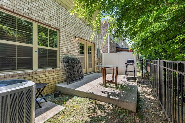 3319 Old Hickory Blvd Unit 17, Old Hickory, TN 37138 - fenced backyard with a patio and a grill