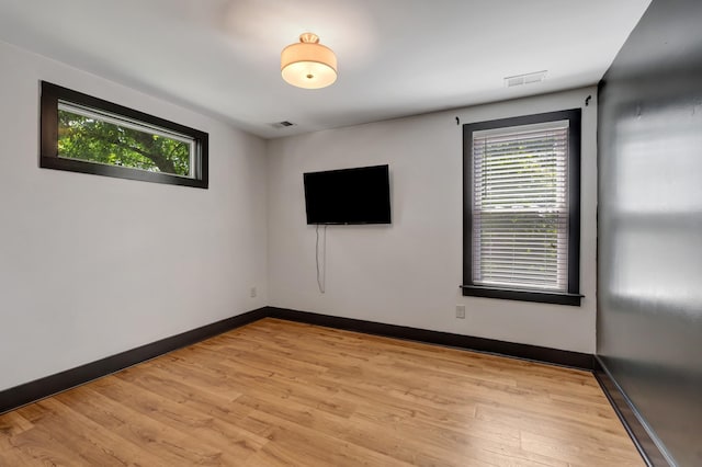 2136 Buena Vista Pike Unit B, Nashville, TN 37218 - unfurnished room with light wood-type flooring and baseboards