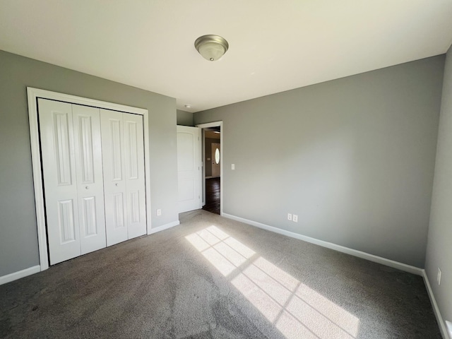 4977 Little Dry Creek Rd, Pulaski, TN 38478 - unfurnished bedroom featuring carpet and a closet