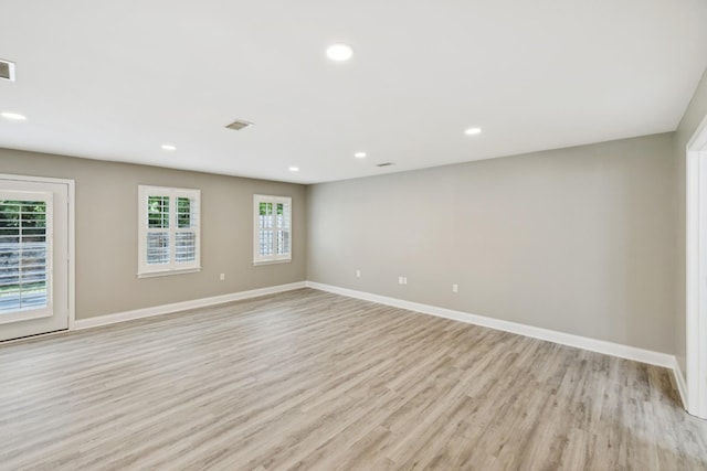 438 Siena Dr, Nashville, TN 37205 - empty room featuring light wood-style flooring and recessed lighting