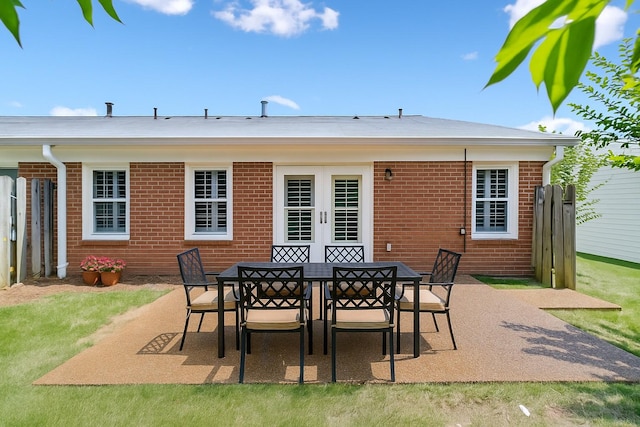 438 Siena Dr, Nashville, TN 37205 - view of patio with outdoor dining space