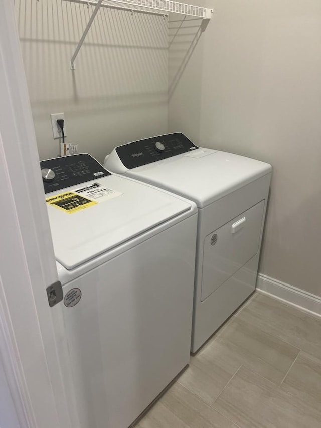 204 Douglas Bend Rd Unit 804, Gallatin, TN 37066 - laundry area featuring independent washer and dryer