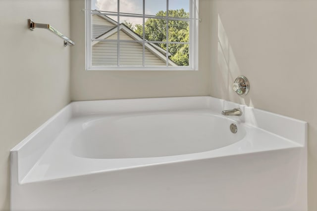 3133 Winberry Dr, Franklin, TN 37064 - full bath with a garden tub