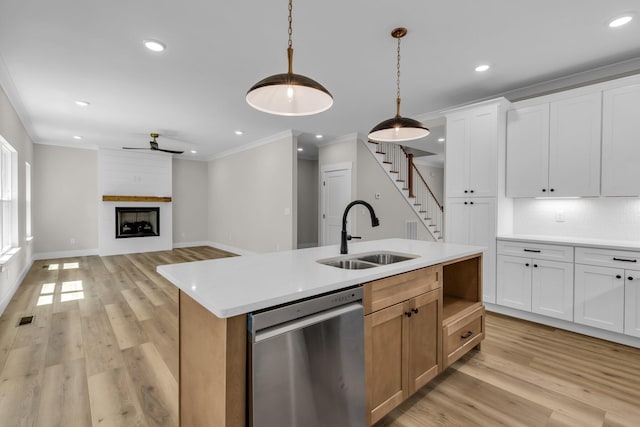 333 Isbill Rd, Chattanooga, TN 37419 - kitchen featuring dishwasher, ornamental molding, light countertops, recessed lighting, and pendant lighting