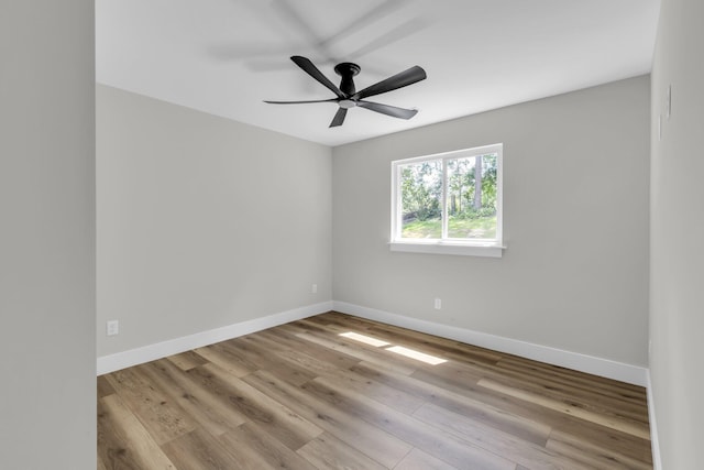 333 Isbill Rd, Chattanooga, TN 37419 - spare room with ceiling fan and wood finished floors