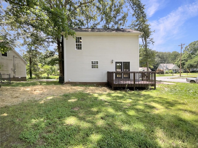 7203 Chester Rd, Fairview, TN 37062 - rear view of property with a wooden deck, a yard, and crawl space