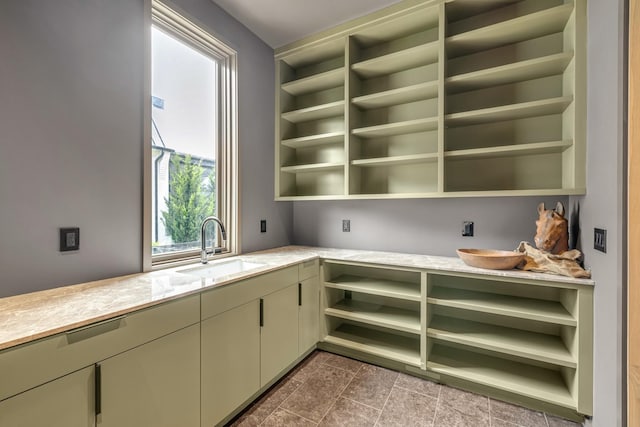 8005 Backwoods Dr, College Grove, TN 37046 - pantry featuring a sink