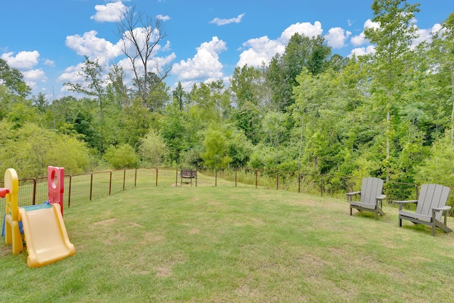5 Oak Ridge Ct NE, Rome, GA 30165 - view of yard with a playground