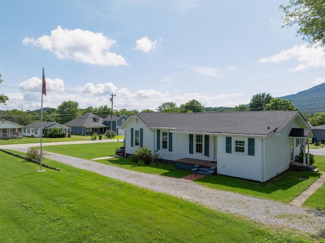 3502 Kellys Ferry Rd, Chattanooga, TN 37419 - single story home with driveway, a front lawn, and roof with shingles