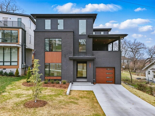 305 37th Ave N, Nashville, TN 37209 - photo 2