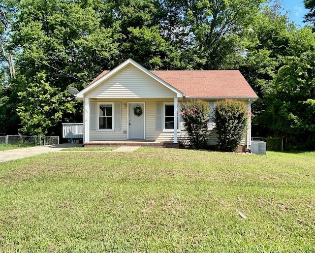 432 Sideline Dr, Oak Grove, KY 42262 - photo 1
