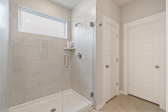 1081 Pebble Run Rd, Hendersonville, TN 37075 - full bath with a stall shower and tile patterned flooring