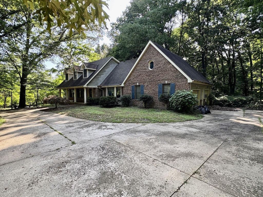 805 Shady Bluff Trl, Clarksville, TN 37043 - photo 2