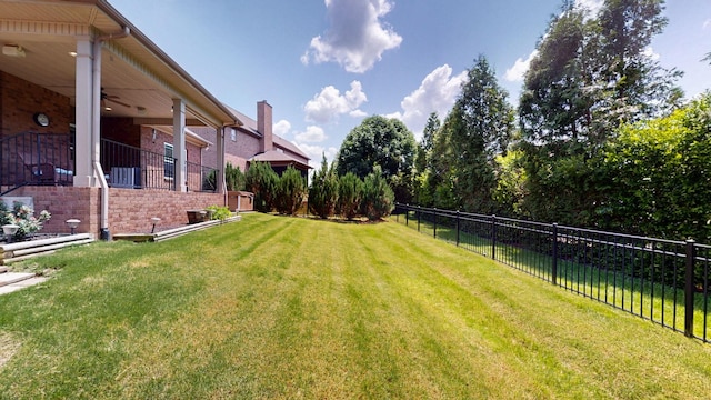 1007 Via Francesco Way, Spring Hill, TN 37174 - view of yard with ceiling fan