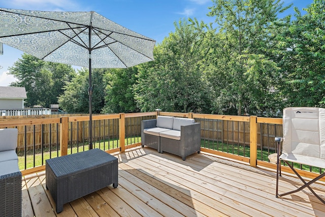 508 Oakmont Dr, Clarksville, TN 37042 - wooden terrace featuring a fenced backyard