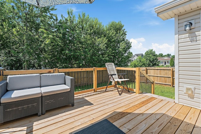 508 Oakmont Dr, Clarksville, TN 37042 - deck with outdoor lounge area and a fenced backyard