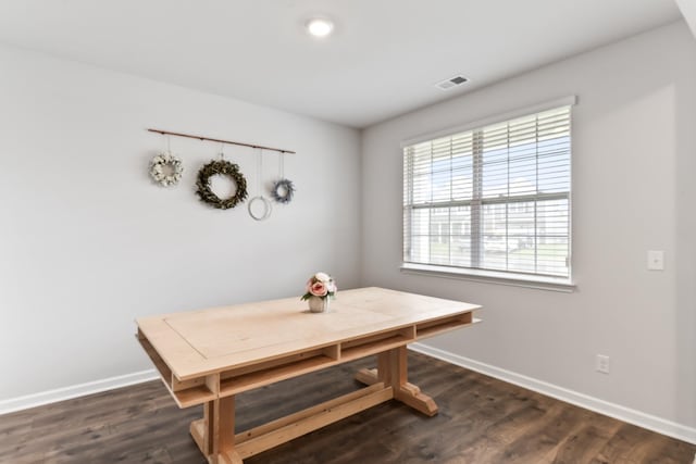 1045 Alta Vista Ln, Smyrna, TN 37167 - dining space with baseboards and wood finished floors