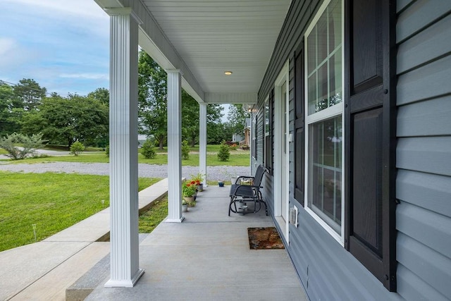 582 Hennessee Ave, Morrison, TN 37357 - photo 5