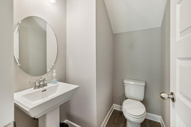 2557 Napa Valley Way, Columbia, TN 38401 - half bath with wood finished floors and lofted ceiling