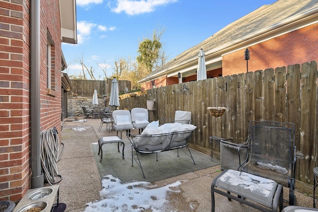 314 W 6th St, Columbia, TN 38401 - view of patio / terrace