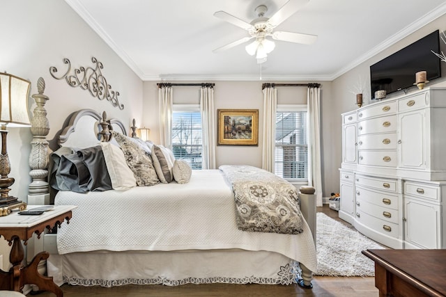 314 W 6th St, Columbia, TN 38401 - bedroom with wood finished floors, crown molding, and ceiling fan