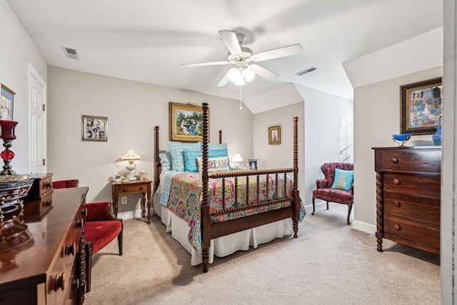 314 W 6th St, Columbia, TN 38401 - bedroom featuring light carpet and a ceiling fan