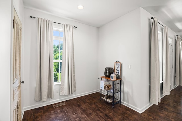 516 Delacy Dr, Fairview, TN 37062 - interior space featuring wood finished floors and baseboards