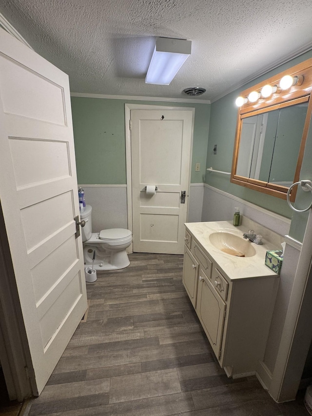 411 W 4th St, Livingston, TN 38570 - photo 11