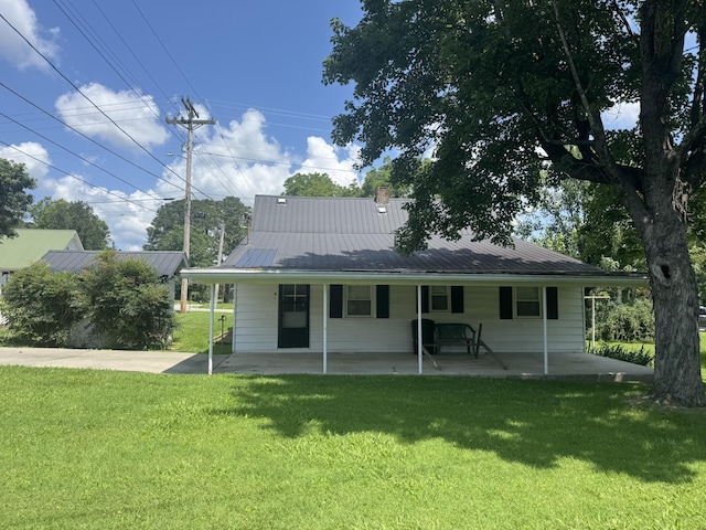 411 W 4th St, Livingston, TN 38570 - photo 2