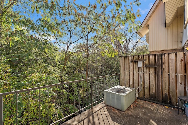2116 Hobbs Rd Unit K2, Nashville, TN 37215 - view of deck