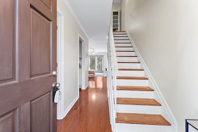 2116 Hobbs Rd Unit K2, Nashville, TN 37215 - foyer entrance with wood finished floors, stairway, ceiling fan, and crown molding