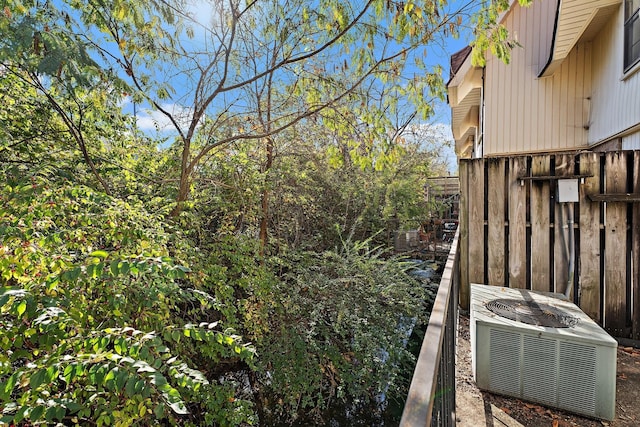 2116 Hobbs Rd Unit K2, Nashville, TN 37215 - view of yard