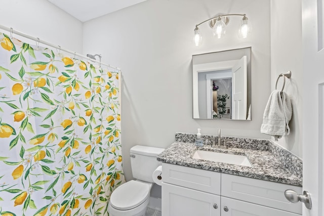 506 Bill Fuson Rd, Mcminnville, TN 37110 - full bathroom featuring vanity and a shower with curtain