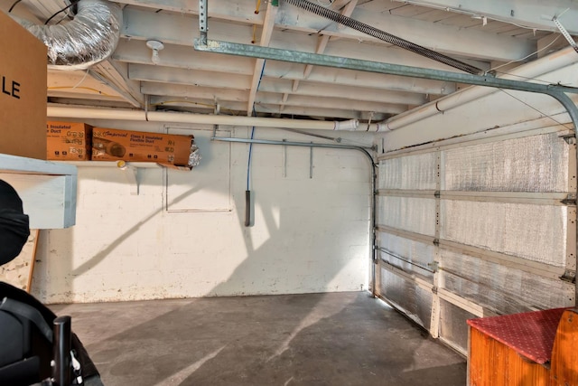 1803 Dimple Ct, Columbia, TN 38401 - view of garage