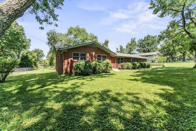 1006 Houston Dr, Murfreesboro, TN 37130 - back of property with brick siding