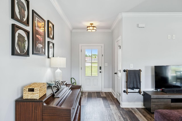 5123 Vinnie Dell Dr, Chapel Hill, TN 37034 - entrance foyer featuring dark wood finished floors and crown molding
