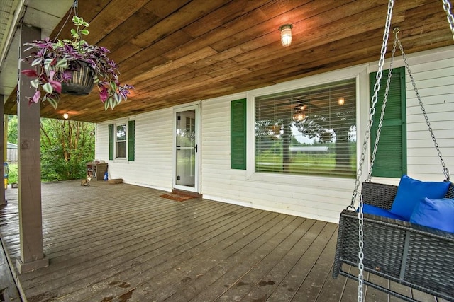 135 Campbellsville Pike, Ethridge, TN 38456 - view of wooden porch
