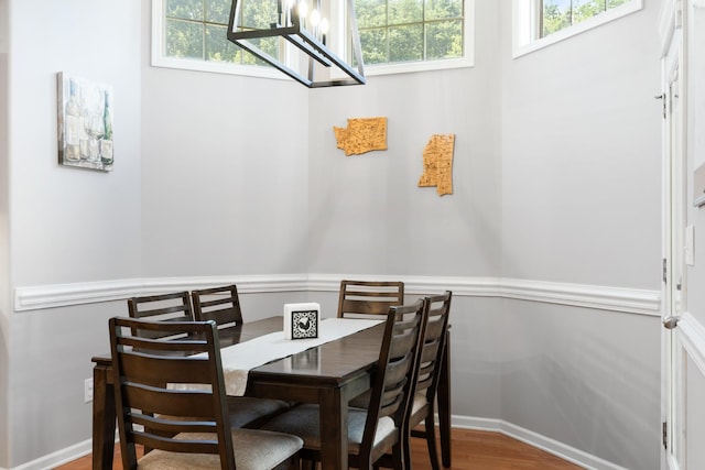 1386 Bruceton Dr, Clarksville, TN 37042 - dining area featuring wood finished floors and baseboards
