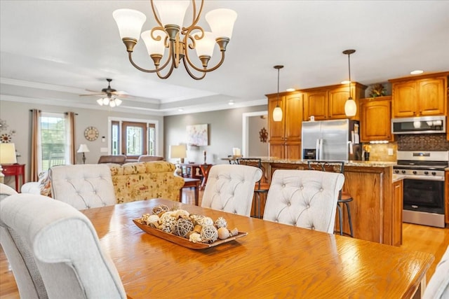 379 Hooper Rd, Winchester, TN 37398 - dining area with crown molding, a chandelier, a ceiling fan, light wood-style flooring, and recessed lighting