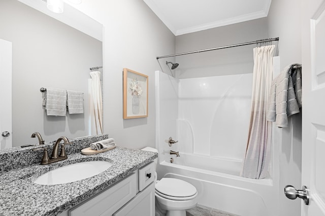 2636 Bramblewood Ln, Thompsons Station, TN 37179 - bathroom featuring vanity, crown molding, and shower / bath combo