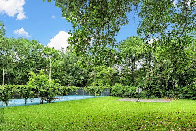 601 Boyd Mill Ave Unit O4, Franklin, TN 37064 - view of yard featuring a tennis court